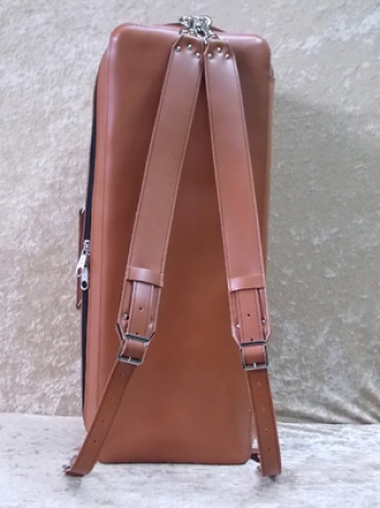 Housse luxe tout cuir pour Basson