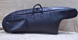 Housse luxe tout cuir pour Saxo Basse