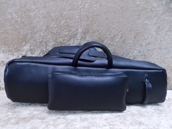 Housse luxe tout cuir pour Trompette