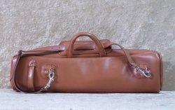 Housse luxe tout cuir pour Trompette