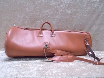 Housse luxe tout cuir pour Trombone Basse